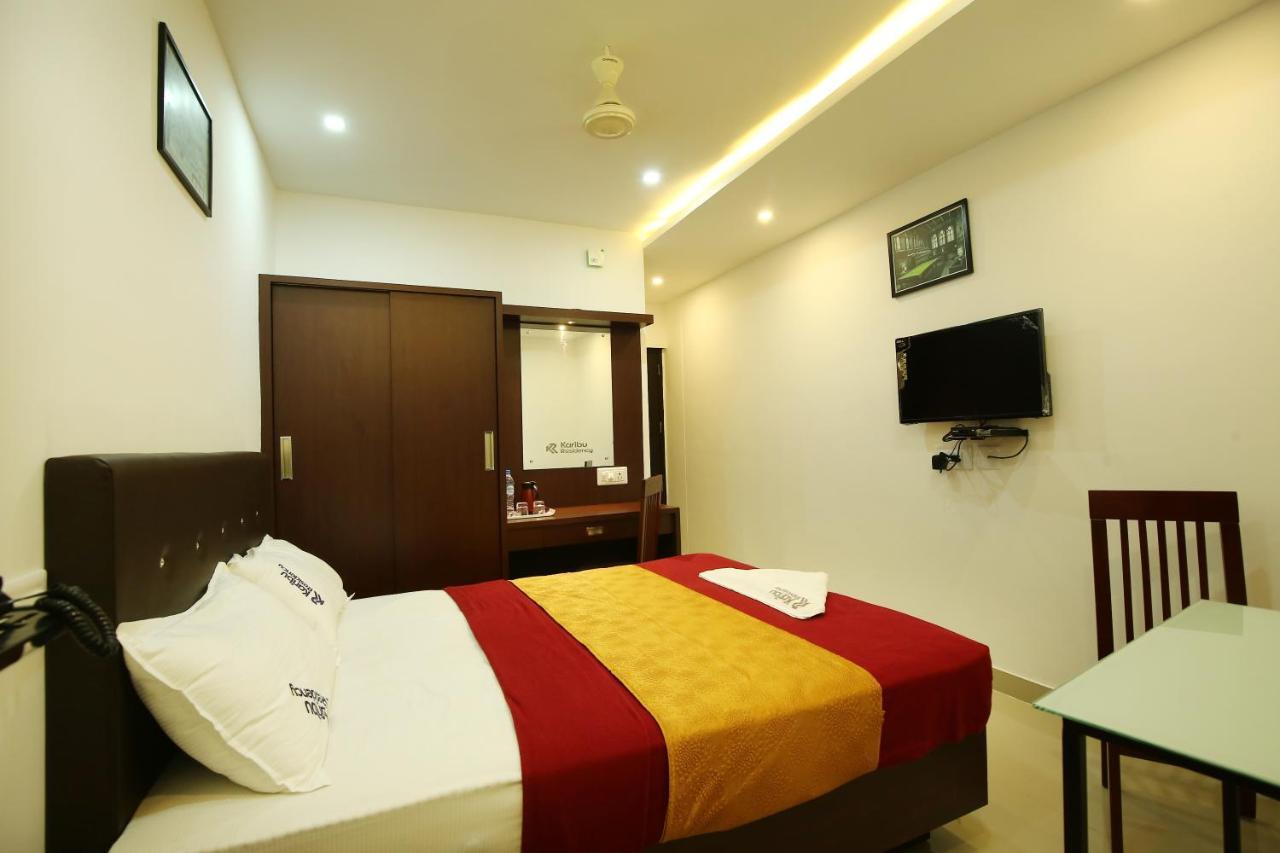 Karibu Residency Hotell Malappuram Exteriör bild